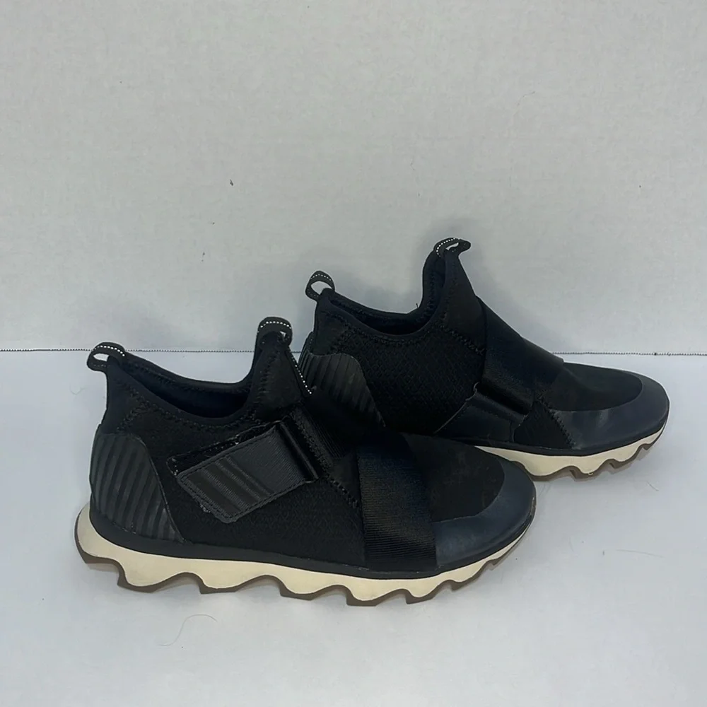 Sorel Womens Kinetic Sneak NL3374-010 Black Slip On Sneaker Shoes US 8.5‎
